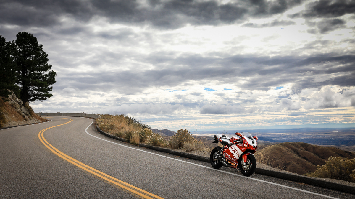 IMAGE: http://www.bwhip.com/galleries/BlogPhotos/999R_BBR/6U4A2722.jpg