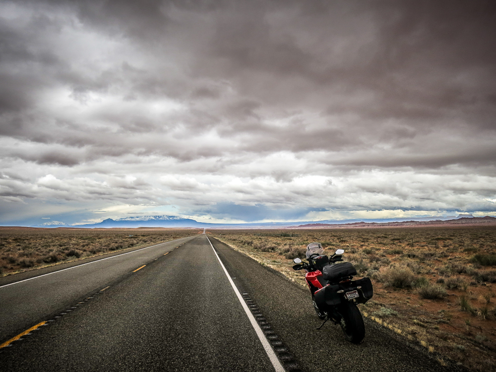 IMAGE: http://www.bwhip.com/galleries/BlogPhotos/utah_spring_2014/utah_spring_14-34.jpg